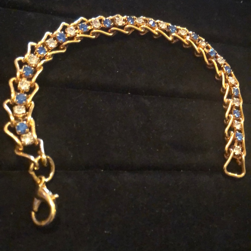 NWOTGold Tone Blue/White Rhinestone Bracelet 7.25”